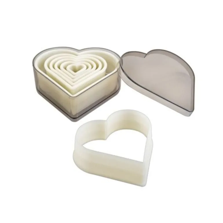 Découpoirs Coeurs Lisses Assortis (X 7)