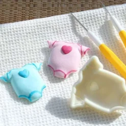 Découpoirs Relief Layette Bebe (X2)