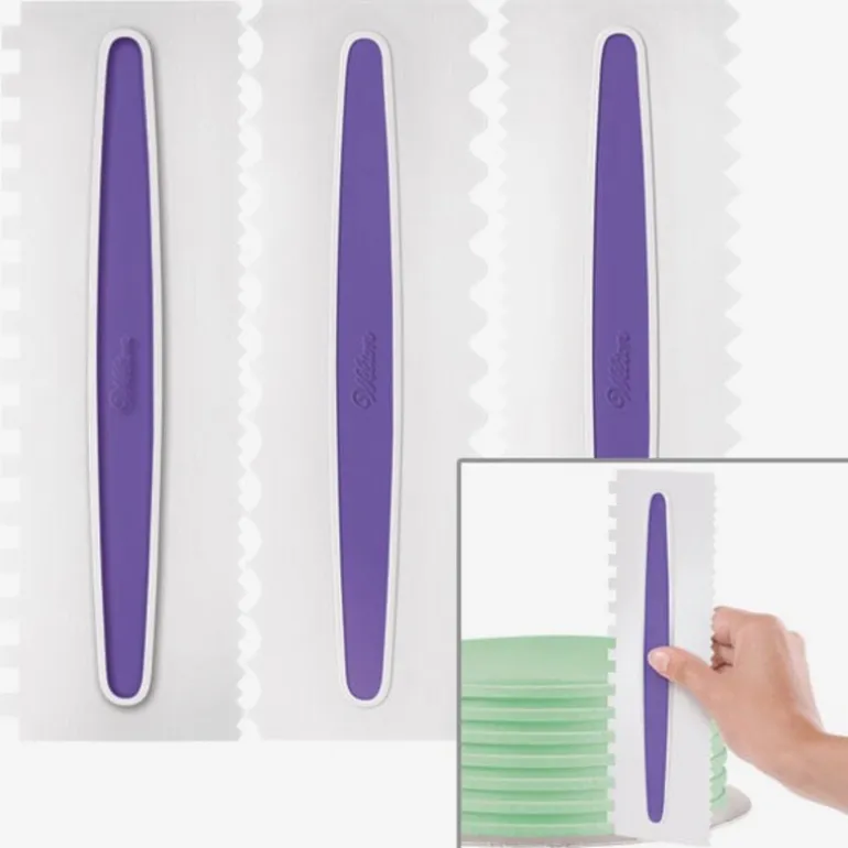 Peignes A Glacage Assortis Wilton (X3)