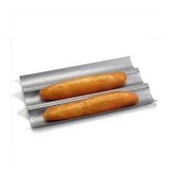 Plaque A Baguettes Antiadhesive Perforee 3 Baguettes