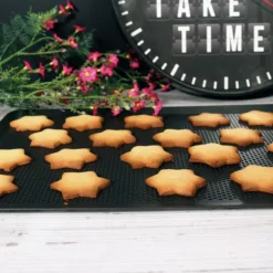 Plaque Patisserie Perforee Alu Anti-Adherente 40 X 30 Cm Patisdecor